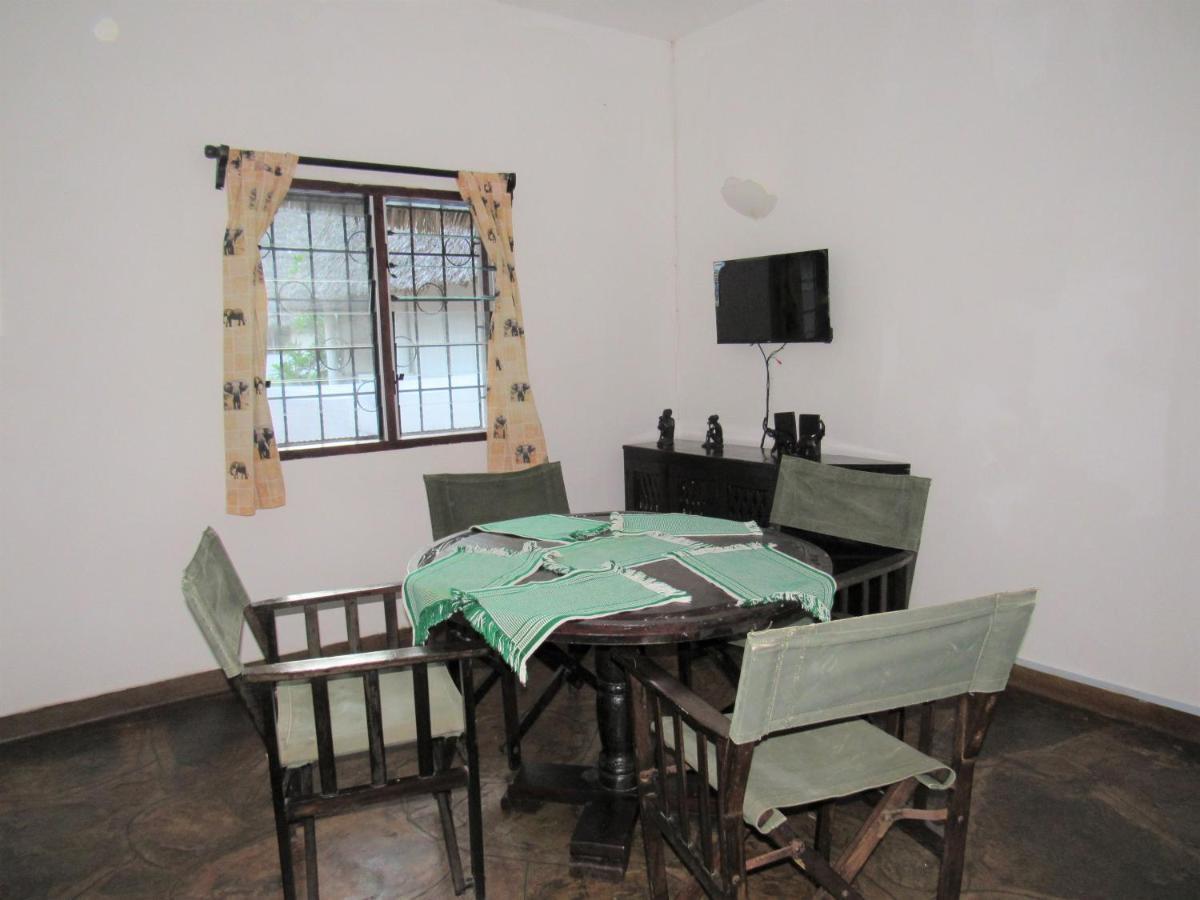 Karibuni Jeds Villas 85 & 86 Mambrui Extérieur photo